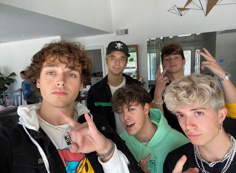 General photo of Why Don't We