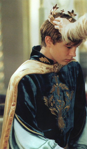 William Moseley in The Chronicles of Narnia: The Lion, the Witch and the Wardrobe