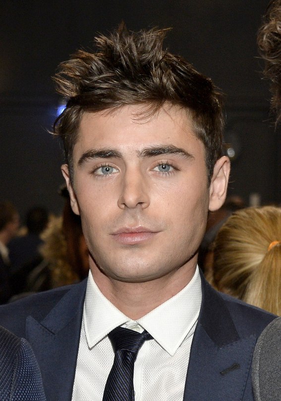 Zac Efron in People's Choice Awards 2014 