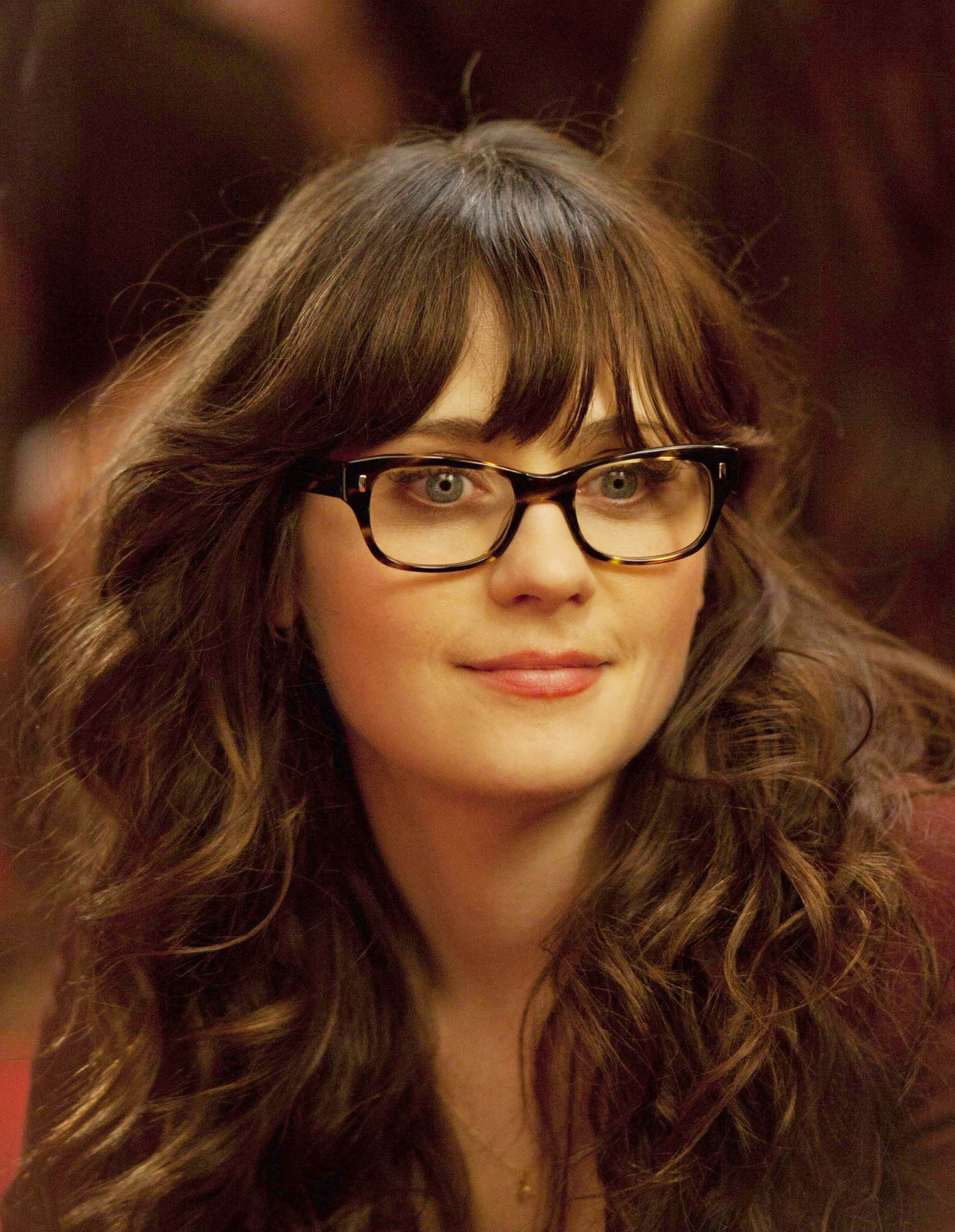 Новенький 2023 отзывы. Новенькая 2023. New girl 2023. Zooey Deschanel Kiss. New girl 2023 cc.