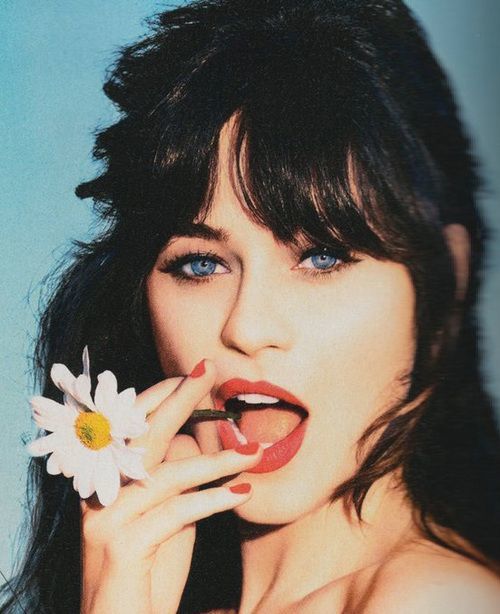 General photo of Zooey Deschanel