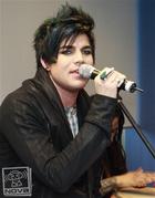 Adam Lambert : adam-lambert-1327015882.jpg