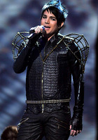 Adam Lambert : adam-lambert-1328043928.jpg