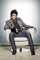 Adam Lambert : adam-lambert-1334426726.jpg