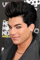 Adam Lambert : adam-lambert-1335204563.jpg