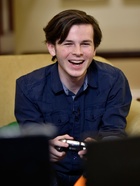 Chandler Riggs : chandler-riggs-1572686260.jpg