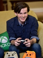 Chandler Riggs : chandler-riggs-1574461607.jpg