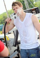 Chord Overstreet : ChordOverstreet_1307631398.jpg