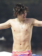 Harry Styles : harry-styles-1340260053.jpg