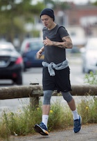 Harry Styles : harry-styles-1481128730.jpg