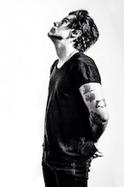 Harry Styles : harry-styles-1490906338.jpg