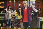 Laura Marano : TI4U1407168068.jpg