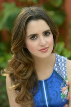 Laura Marano : laura-marano-1466879593.jpg