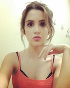 Laura Marano : laura-marano-1478360267.jpg