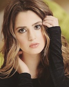 Laura Marano : laura-marano-1487553594.jpg