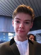 Thomas Sangster : thomas-sangster-1479915721.jpg