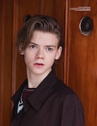 Thomas Sangster : thomas-sangster-1496208241.jpg