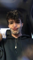 Aaron Carpenter : aaron-carpenter-1534386601.jpg