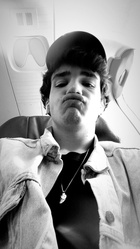 Aaron Carpenter : aaron-carpenter-1536434102.jpg