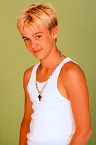 Aaron Carter : TI4U_u1142880632.jpg