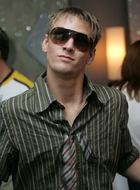 Aaron Carter : aaron-carter-1376927605.jpg