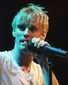 Aaron Carter : aaron-carter-1385922434.jpg