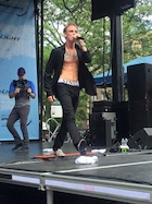 Aaron Carter : aaron-carter-1452025009.jpg