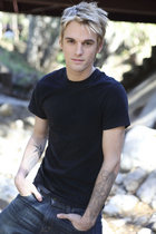 Aaron Carter : aaron_carter_1235276954.jpg