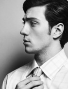 Aaron Johnson : aaron-johnson-1325180344.jpg