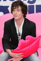 Aaron Johnson : aaron_johnson_1221324918.jpg