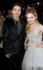 Abigail Breslin : abigail-breslin-1323219687.jpg