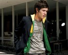 Adam Brody : TI4U_u1141197650.jpg