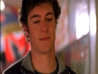 Adam Brody : adam_brody_1214613618.jpg