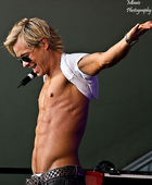 Adam Rickitt : adam_rickitt_1296088569.jpg