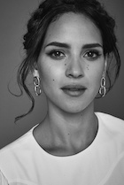 Adria Arjona : adria-arjona-1486395205.jpg