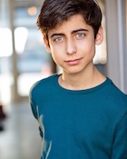 Aidan Gallagher : aidan-gallagher-1504835778.jpg