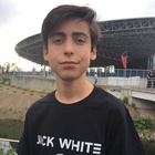 Aidan Gallagher : aidan-gallagher-1528587331.jpg