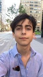 Aidan Gallagher : aidan-gallagher-1560300547.jpg