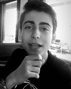 Aidan Gallagher : aidan-gallagher-1580247871.jpg