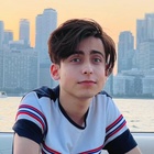 Aidan Gallagher : aidan-gallagher-1693081600.jpg