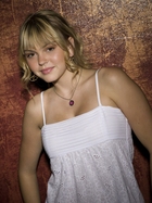 Aimee Teegarden : aimeeteegarden_1286921897.jpg