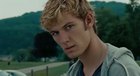 Alex Pettyfer : alex-pettyfer-1329166717.jpg