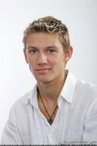 Alex Pettyfer : alex_pettyfer_1206634960.jpg