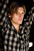 Alex Pettyfer : alex_pettyfer_1237713799.jpg