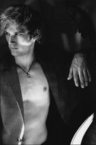 Alex Pettyfer : alex_pettyfer_1257926790.jpg