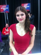 Alexandra Daddario : alexandra-daddario-1376671880.jpg