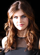 Alexandra Daddario : alexandra-daddario-1378833695.jpg