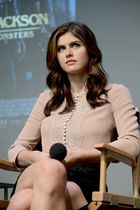 Alexandra Daddario : alexandra-daddario-1381525183.jpg