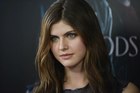 Alexandra Daddario : alexandra-daddario-1383155218.jpg