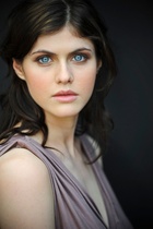 Alexandra Daddario : alexandra-daddario-1417203162.jpg